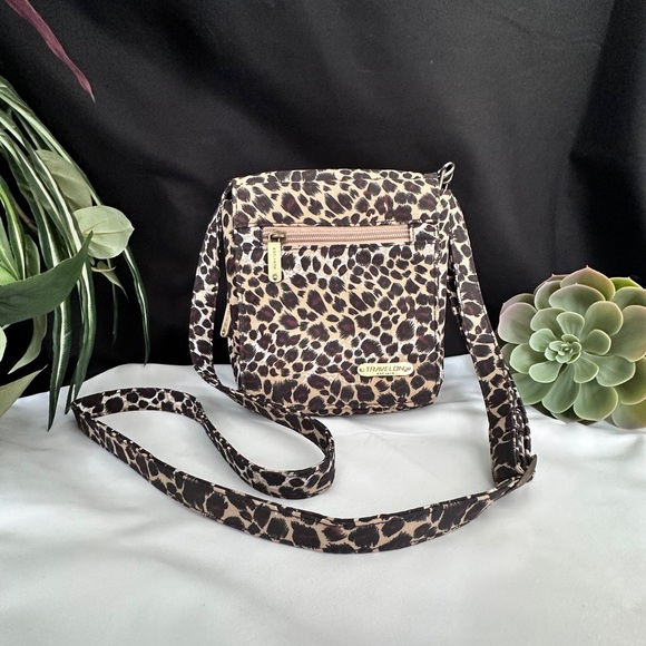 Travelon Handbags - Travelon Leopard Print Crossbody Bag - Earth Tone Bag, Mocha Hue Crossbody